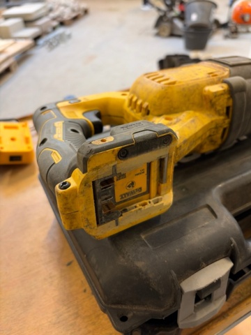 1482207-28 Tool kit 8 machines and accessories - DeWalt, Hikoki, Biltema