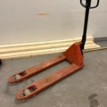 1482219-1 Pallet truck 2300 kg - BT LHM230