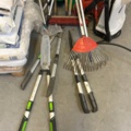1482218-2 Collection with garden tools, sprayer and ladder