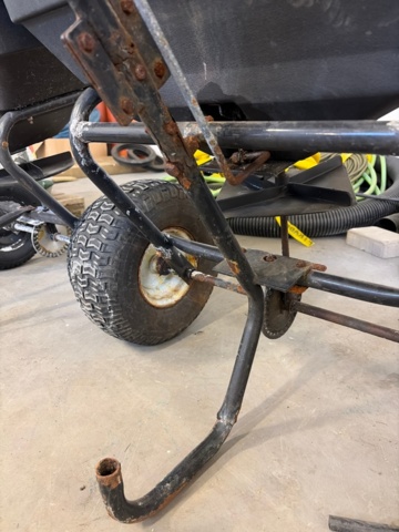 1482210-9 Spreader carts 2pcs