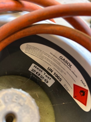 1482217-3 Gas burner with two tubes