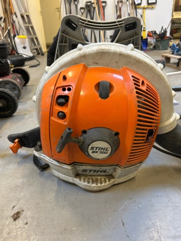 1482215-4 Collection of 5 garden machines and accessories - Stihl/Husqvarna