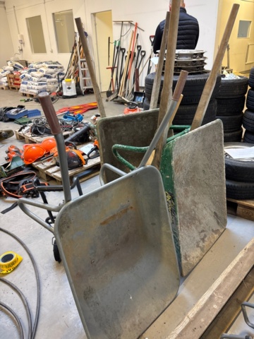 1482212-4 Wheelbarrows 3 pcs and sack cart