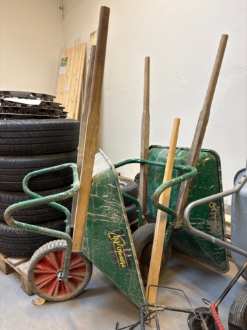 1482212-5 Wheelbarrows 3 pcs and sack cart