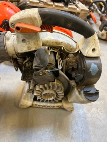 1482215-10 Collection of 5 garden machines and accessories - Stihl/Husqvarna