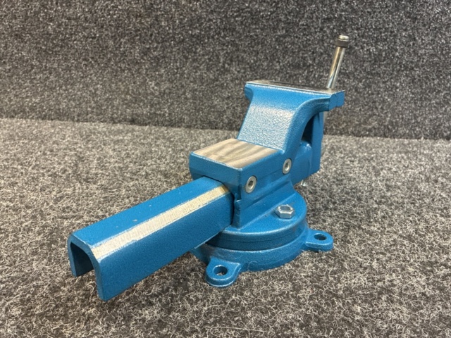 1488885-4 Condor Mjölner vice 120mm with swivel