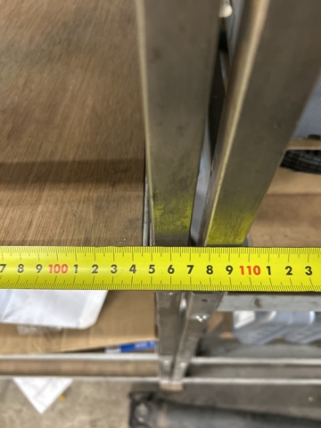 1454969-33 Lot of vehicle parts and workshop items