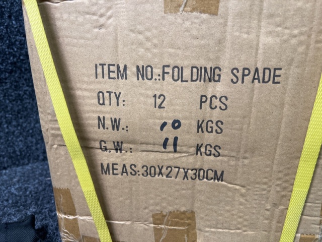 1487235-3 12 pcs Folding Spade Kit