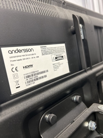 1454970-6 TV with wall mount and rolling cart - Andersson LED32512FHD PVR