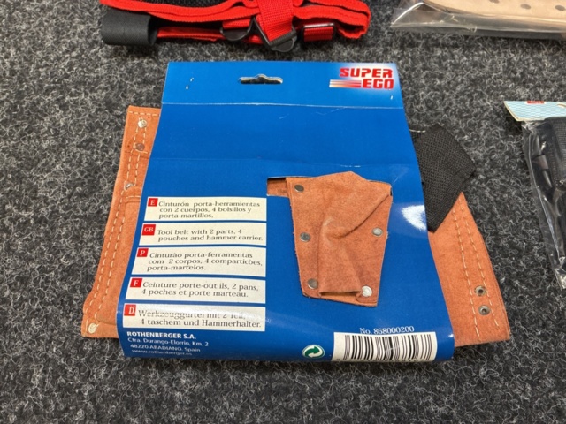 1489119-8 Tool belt, tool vest, hammer holder & nylon belt