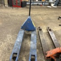 1454972-8 Pallet trucks 2 pcs - BT / Gigant (1 pc defective)