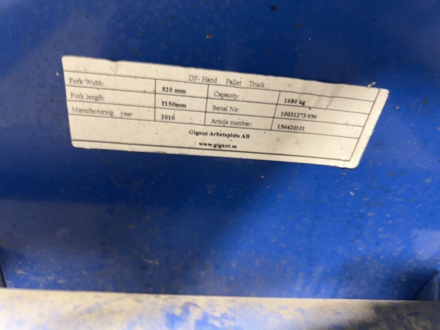 1454972-10 Pallet trucks 2 pcs - BT / Gigant (1 pc defective)