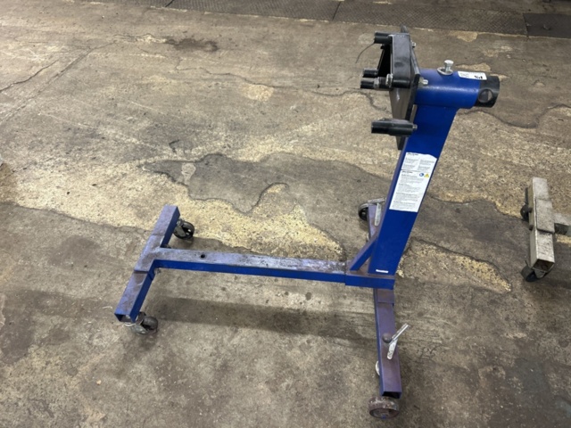 1454979-2 Engine stand - Biltema 15-782 -2022