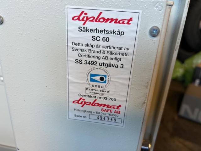 1454994-4 Safe - Diplomat SC 60