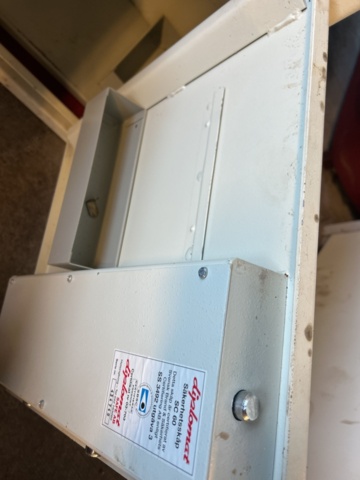 1454994-5 Safe - Diplomat SC 60