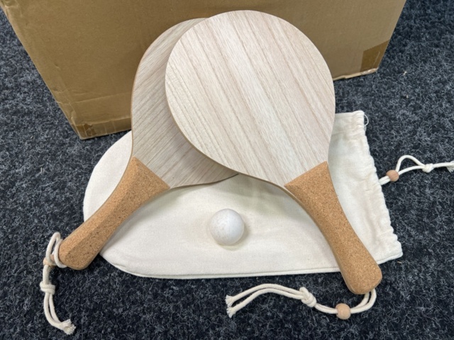 1487503-1 36 st Strandtennisset