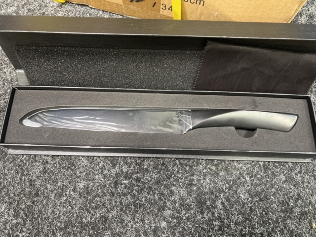 1487505-5 30 st Brödknivar