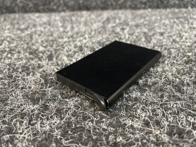 1487510-1 200 pcs Aluminum Card Holders