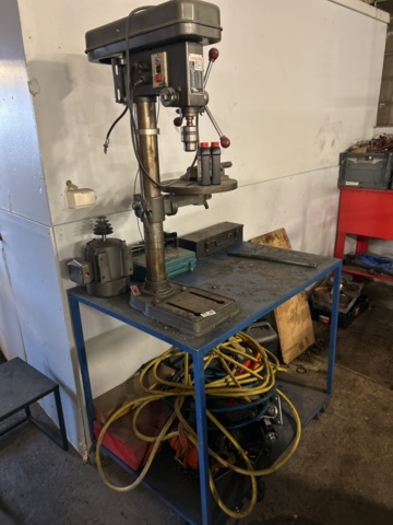 1455000-1 Work trolley with pillar drilling machine and accessories - Test Rite 00051U -1984