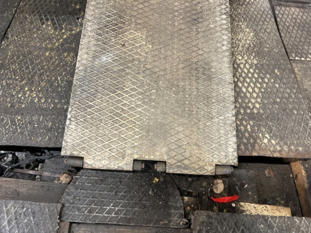 1455006-22 Four-pillar lift 5 tons - OMA 526C -2011