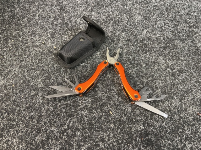 60 pcs Multi-tool - PS Auction - We value the future - Largest in net ...