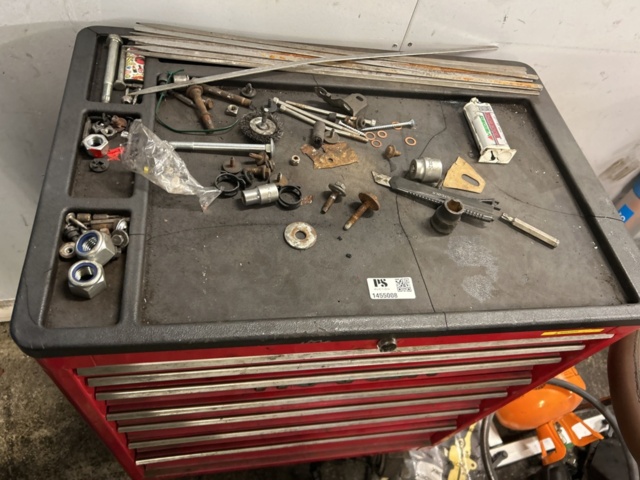 1455008-2 Tool trolley with contents - Transit