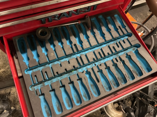 1455008-7 Tool trolley with contents - Transit