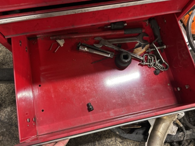 1455008-10 Tool trolley with contents - Transit
