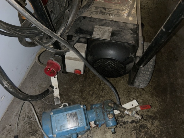 1455012-8 High-pressure washer with accompanying pump - Kent 9020-S Auto