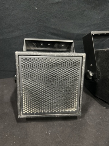 1486294-3 Speakers 2 pcs - Nova KIRA