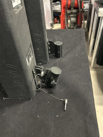 1486295-5 Column speakers 2 pcs with brackets - Nova IN6