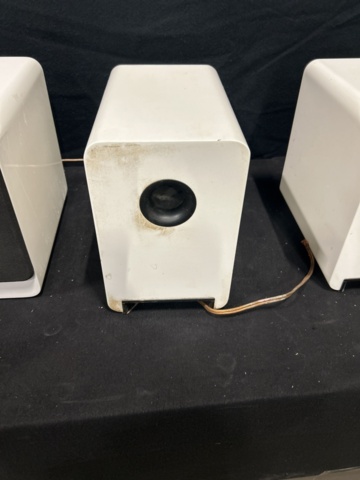 1486300-6 Speakers 3 pcs - Q Acoustics