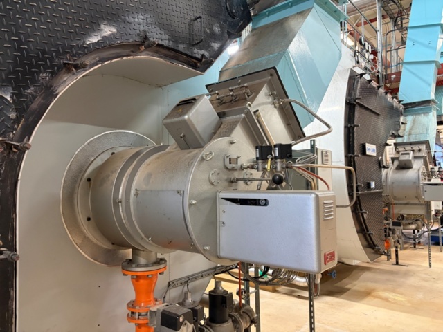 1468040-3 Ångpanna med industribrännare - Ång-Janne GTP Å12 -1993