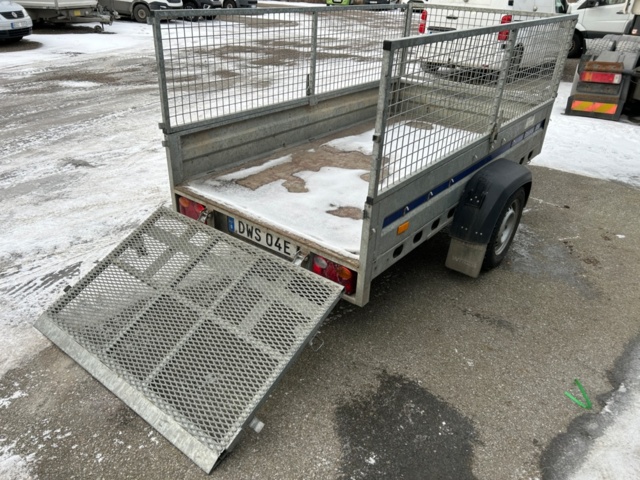 1368059-5 Trailer - Wiola W6