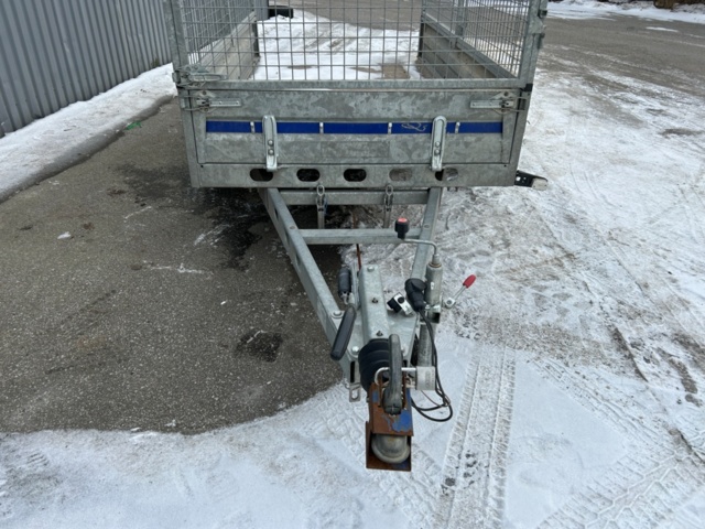 1368059-7 Trailer - Wiola W6