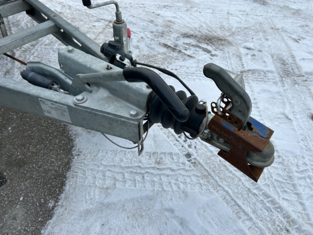 1368059-8 Trailer - Wiola W6