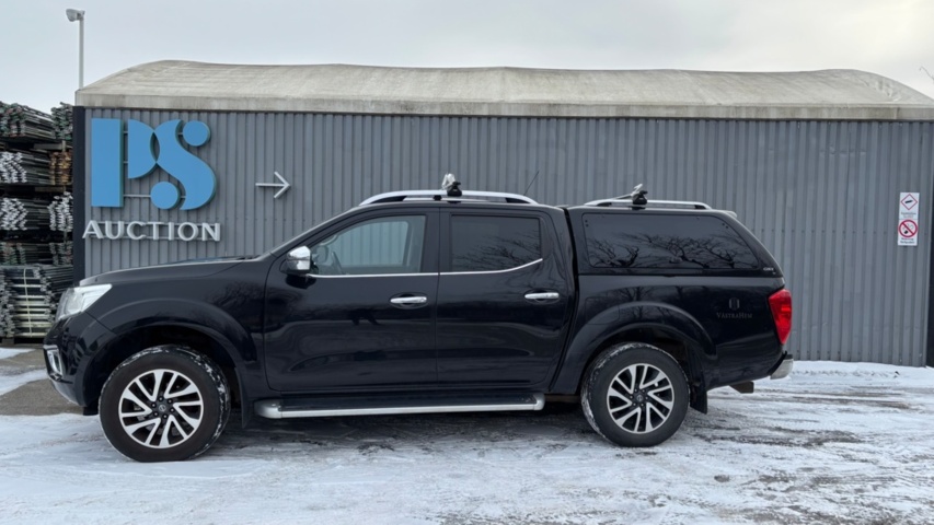 918951-2 Nissan Navara Double Cab 2.3 dCi 4WD Manual, 163hp, -2016