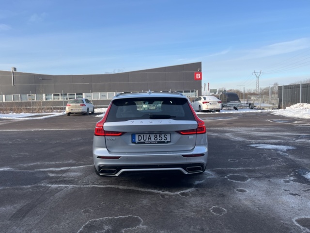 1351396-6 Volvo V60 Recharge T6 AWD Geartronic, 340hp -2021