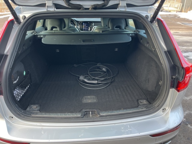 1351396-46 Volvo V60 Recharge T6 AWD Geartronic, 340hp -2021