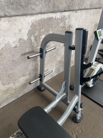 1427620-6 Bench press stand - Atlantis