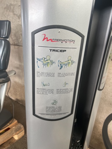 1427622-5 Triceps machine - Freemotion EPIC Trice