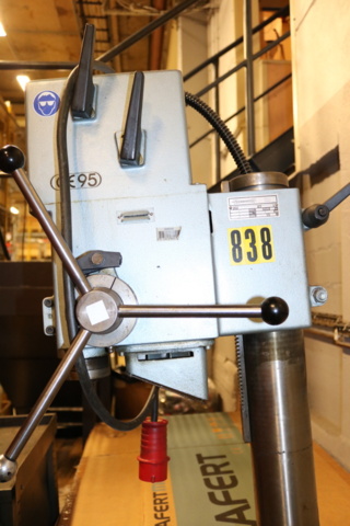 1416800-7 Column drilling machine Strands S 68. 1995