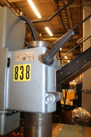 1416800-14 Column drilling machine Strands S 68. 1995