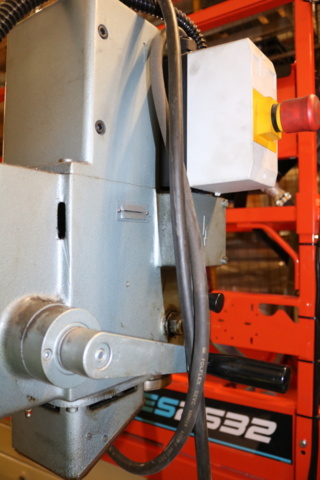 1416800-15 Column drilling machine Strands S 68. 1995