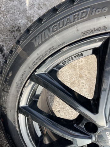 1351396-64 Volvo V60 Recharge T6 AWD Geartronic, 340hp -2021