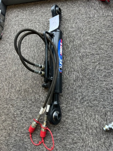 1490003-1 Hydraulic top link