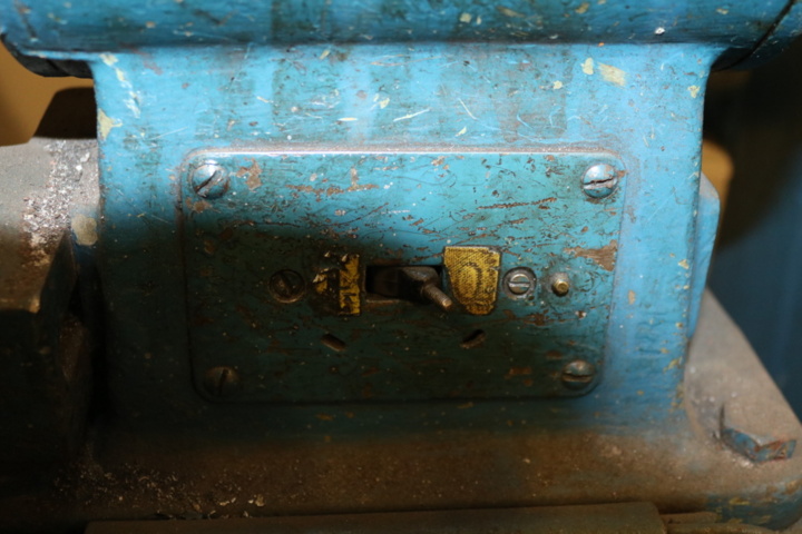 1416801-9 Column grinder