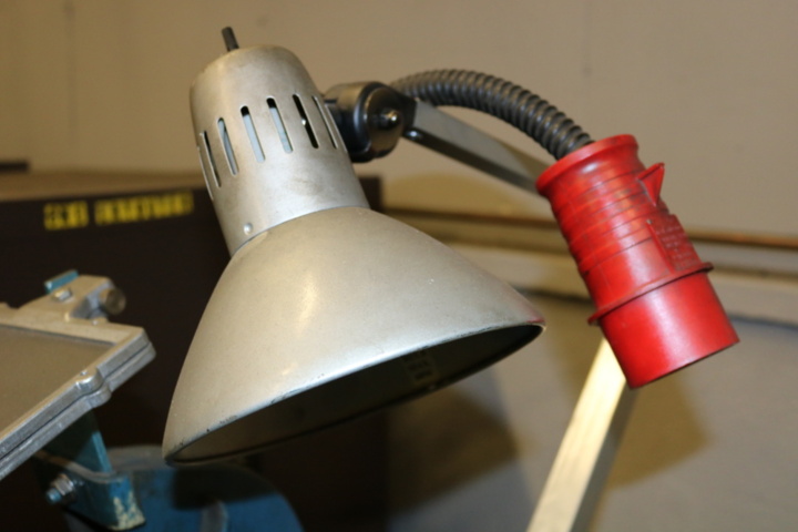 1416801-10 Column grinder