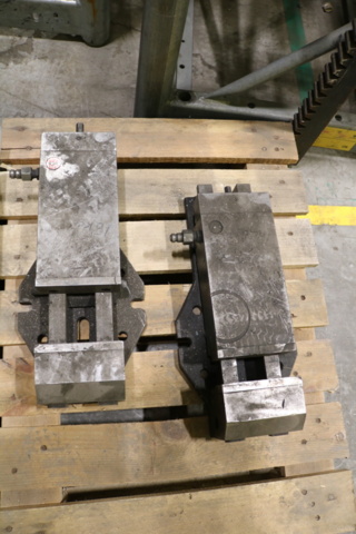 1416803-2 2 pcs Machine vices Hilma D-5912