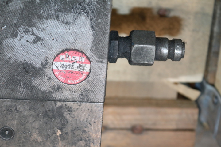 1416803-3 2 pcs Machine vices Hilma D-5912